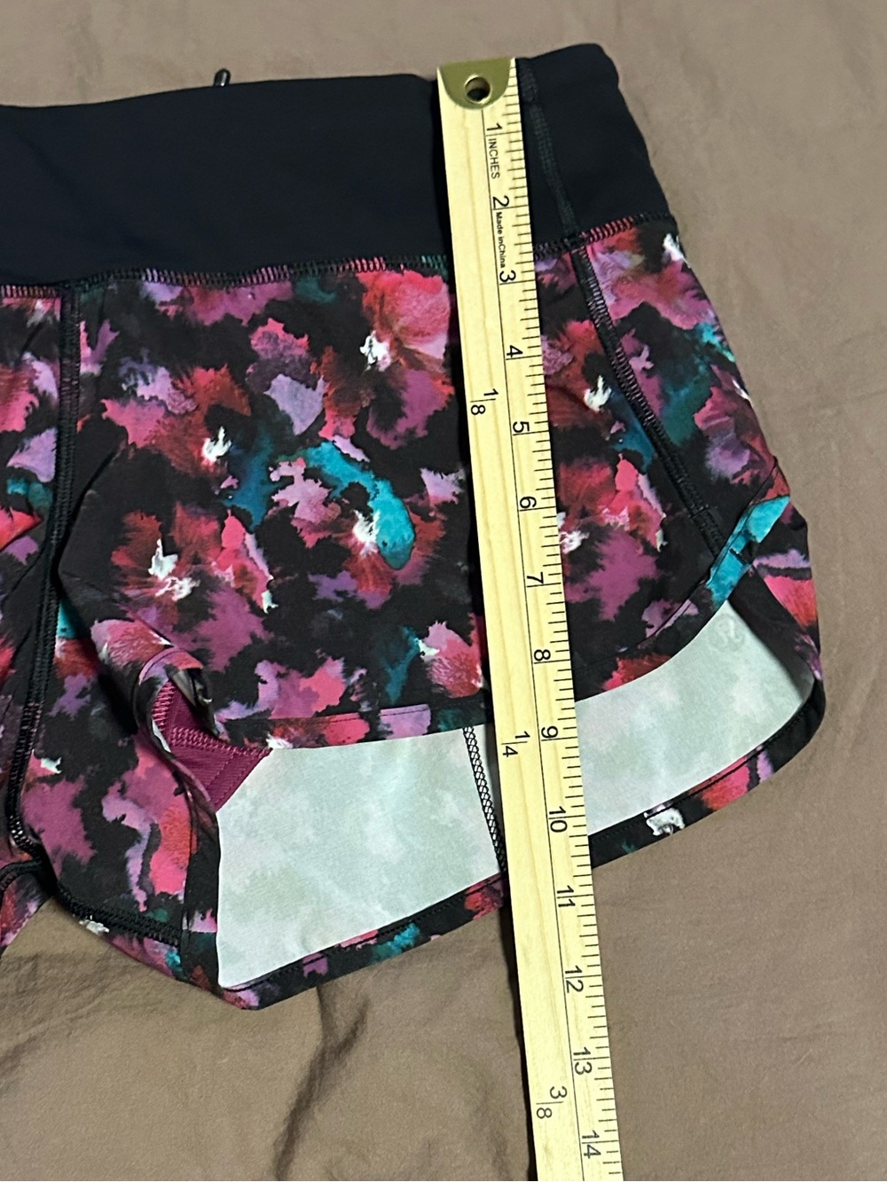 Lululemon Speed Short in Mini Midnight Bloom Black Deep Fuschia Black colorway - Picture 3 of 9